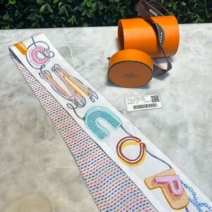 🔥NWT! Hermès•Chevaloscope Twilly